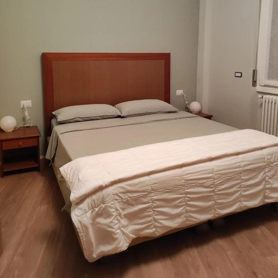 Casa Botta. Ampio Appartamento Luminoso E Confortevole Morbegno Extérieur photo